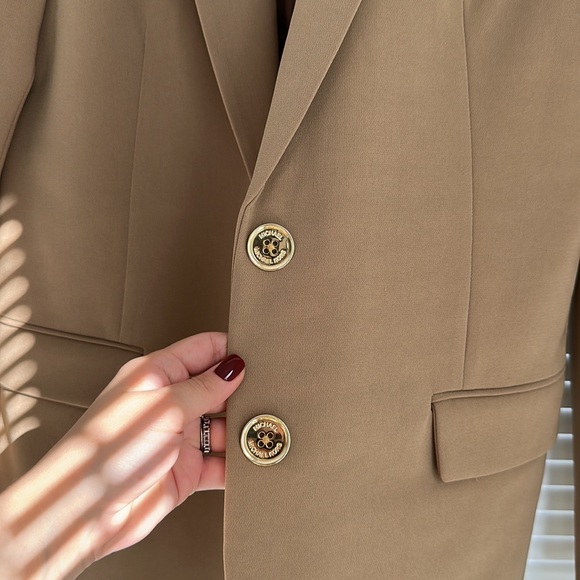 Michael Kors blazer - Picture 2 of 9